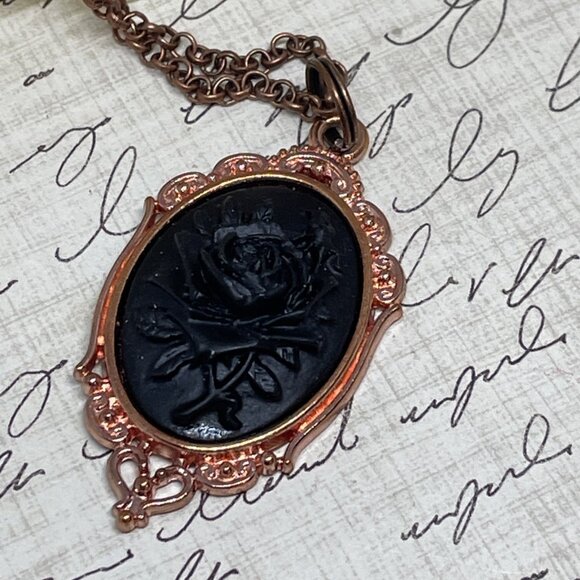 Gothic Steampunk Halloween Rose Gold Necklace Black Rose Cameo Witch Jewelry New - Picture 16 of 16